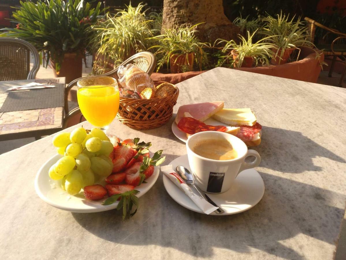 Hostal Corona Palma de Mallorca Zewnętrze zdjęcie